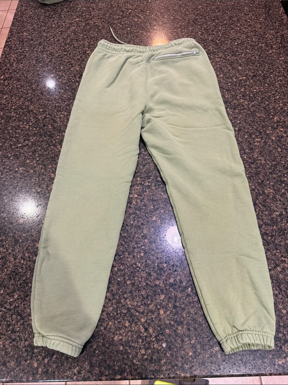 Men’s Air Jordan Olive Green Fleece Joggers - Comfortable Pull-On Pants